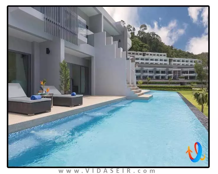 پاتونگ بی هیل ریزورت پوکت