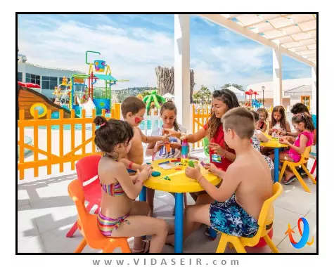 پالم وینگز افسوس کوش آداسی