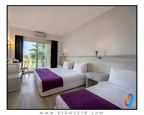 چارم بیچ بدروم