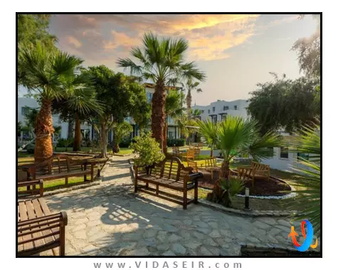 چارم بیچ بدروم