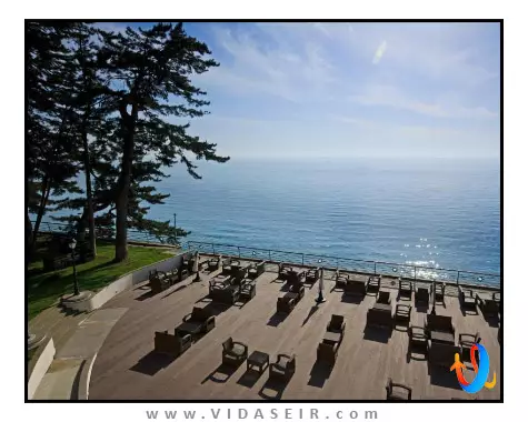 کاستلو مار باتومی