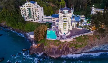 هتل کاستلو مار باتومی