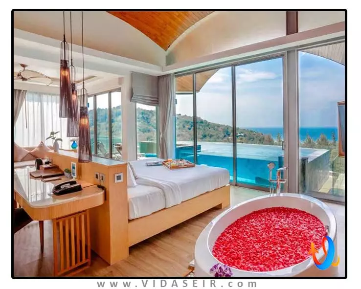 کرست ریزورت پول ویلاز پوکت