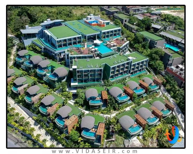 کرست ریزورت پول ویلاز پوکت