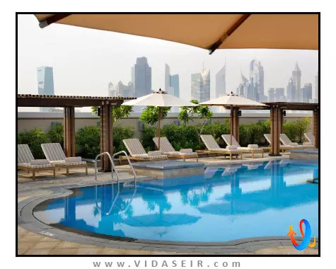 کرون پلازا جمیرا دبی