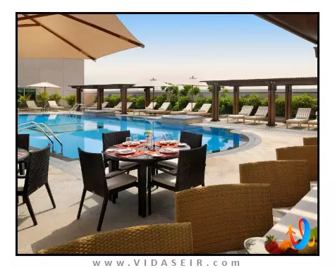 کرون پلازا جمیرا دبی