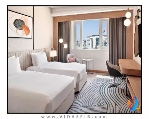 کرون پلازا جمیرا دبی