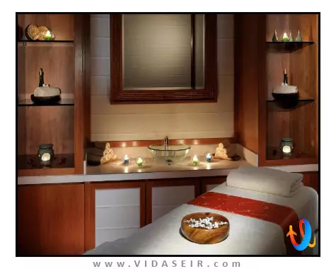 کرون پلازا جمیرا دبی