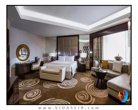 کرون پلازا دیره دبی