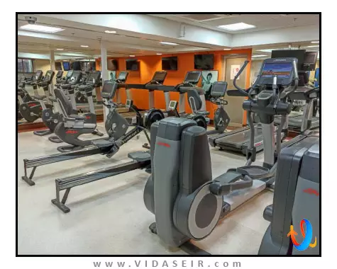 کرون پلازا دیره دبی