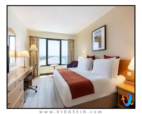 کرون پلازا مسقط