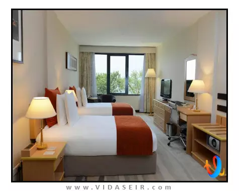 کرون پلازا مسقط