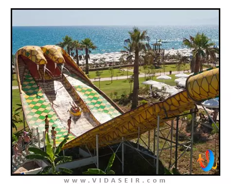 کریستال تات بیچ گلف ریزورت اند اسپا آنتالیا