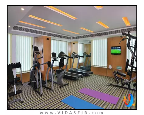 کریستال ساروار پریمیر آگرا