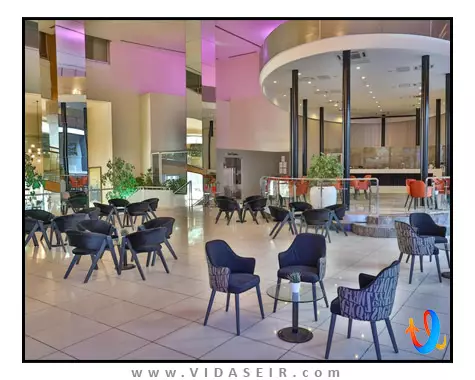 کریستال سنترو ریزورت