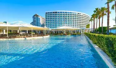 هتل کریستال سنترو ریزورت