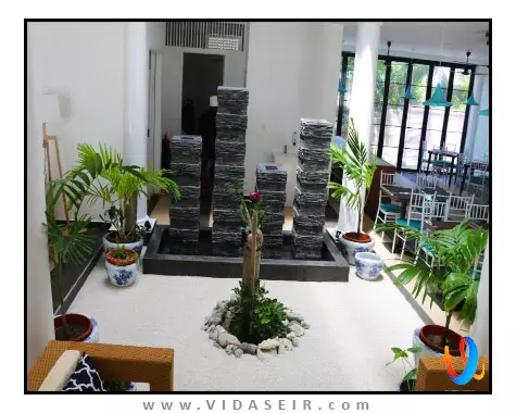 کریستال سندز مالدیو