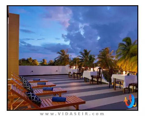 کریستال سندز مالدیو