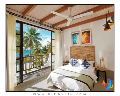 کریستال سندز مالدیو