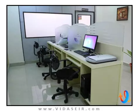 کلارکز شیراز آگرا