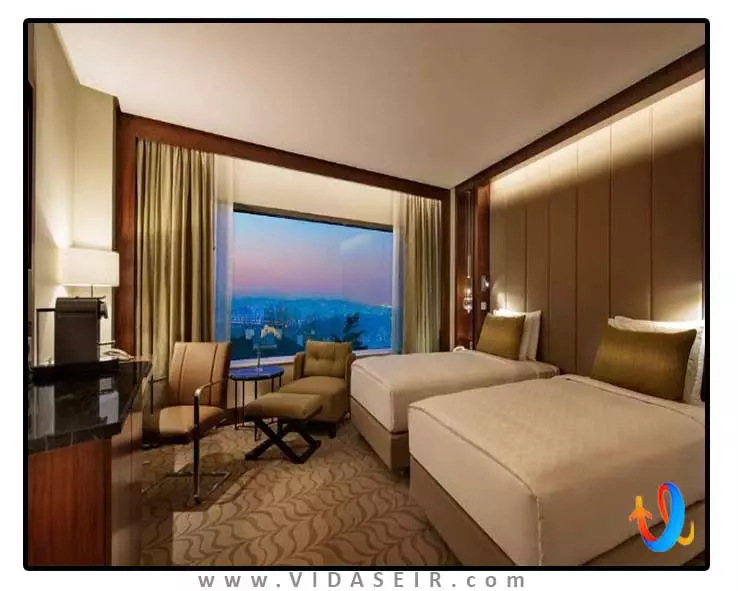 کنراد بسفر استانبول