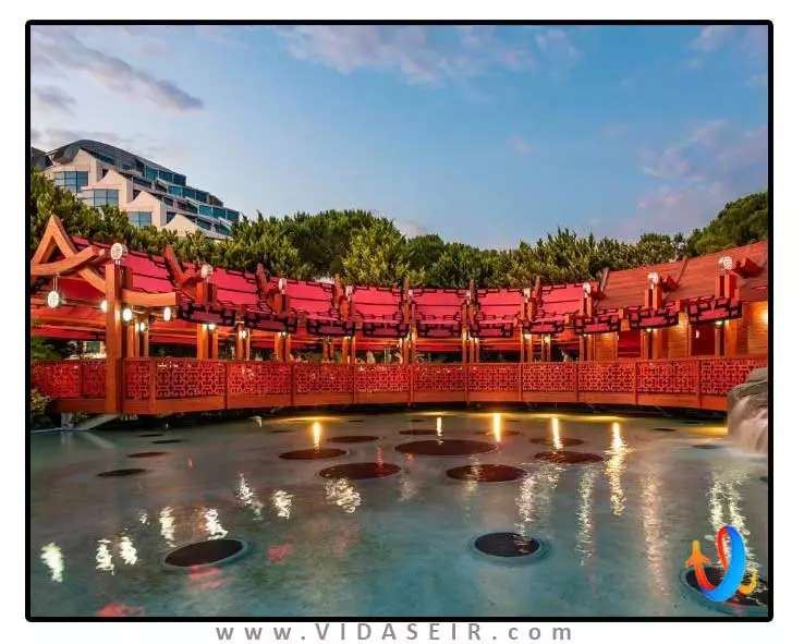 کورنلیا دلوکس آنتالیا