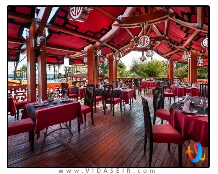 کورنلیا دلوکس آنتالیا