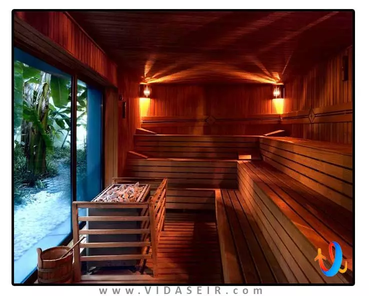 کورنلیا دلوکس آنتالیا