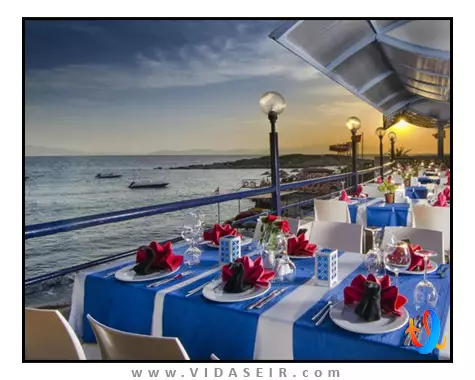 گرند بلو اسکای اینترنشنال کوش آداسی