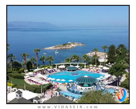 گرند بلو اسکای اینترنشنال کوش آداسی