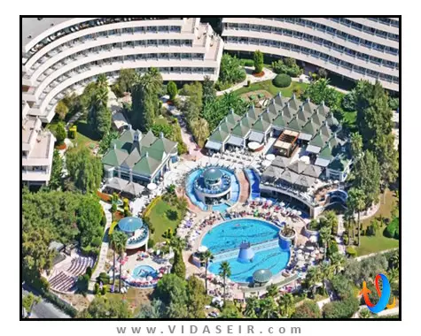 گرند بلو اسکای اینترنشنال کوش آداسی