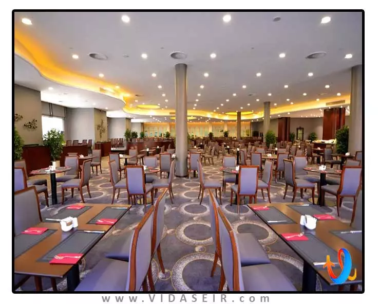 گرند جواهر کانونشن سنتر استانبول