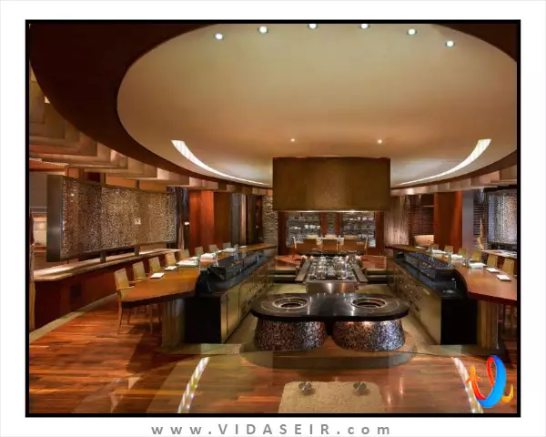 گرند حیات دبی