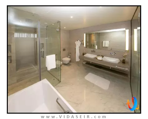 گرند میلینیوم مسقط