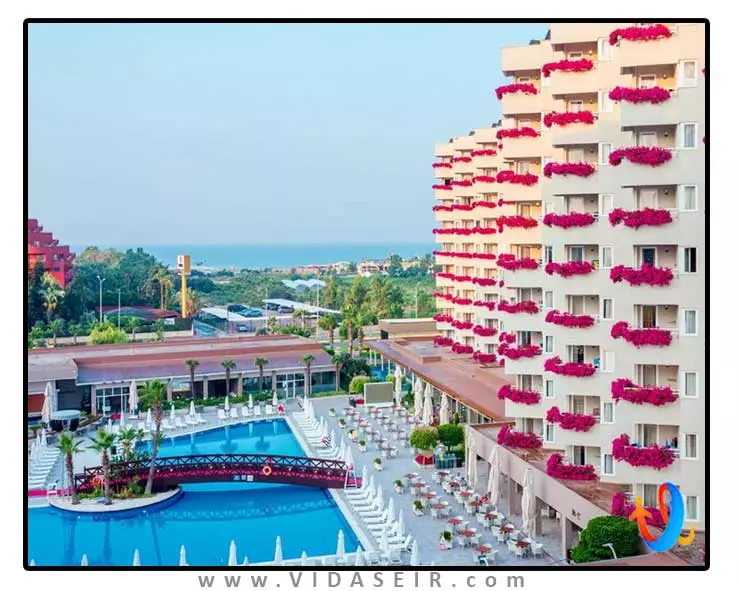 گرند پارک لارا آنتالیا