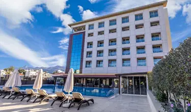 هتل گرند پاشا گیرنه قبرس شمالی