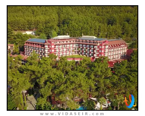 گرند یازیچی کلاب مارماریس پالاس