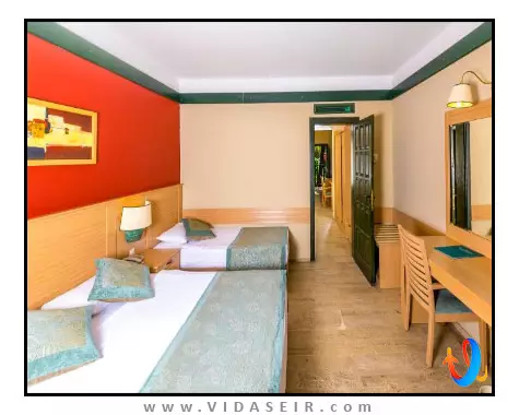 گرند یازیچی کلاب مارماریس پالاس