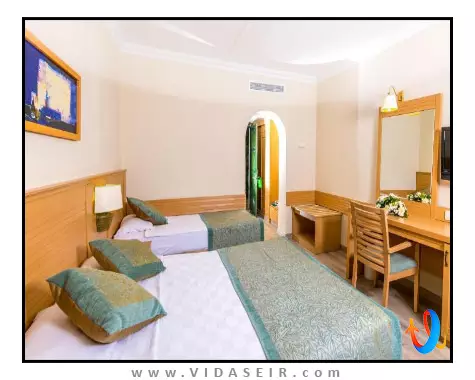 گرند یازیچی کلاب مارماریس پالاس