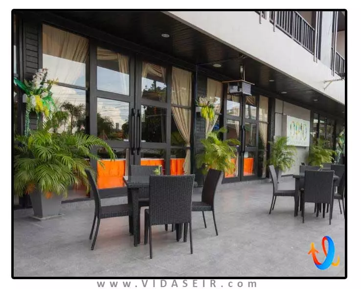 گلدن تولیپ پاتایا