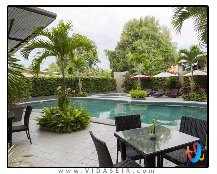 گلدن تولیپ پاتایا