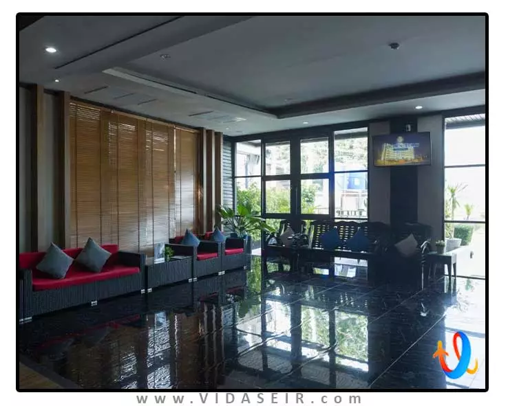 گلدن تولیپ پاتایا