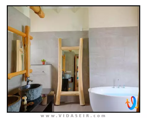 یو اند می مالدیو